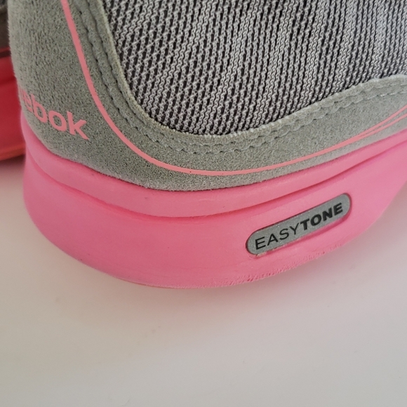 Reebok shoes - Picture 2 of 8